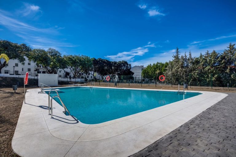 9d25d1a85eb6ae5c475e3244ffb5c3d9 - 2