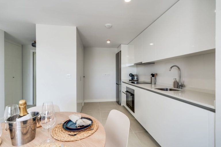 9d25d1a85eb6ae5c475e3244ffb5c3d9 - 8