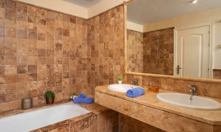 9da9f9a280aeddc68a631d7b8f8c056e - 6