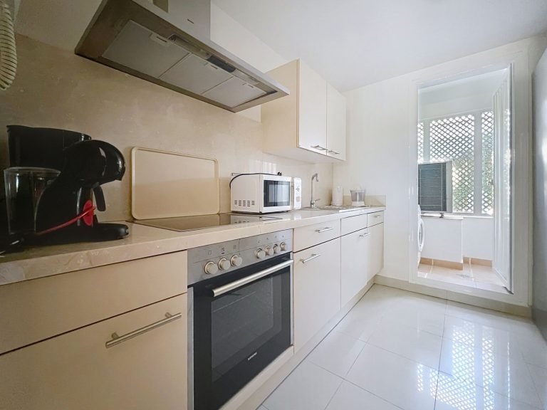 9e08c531dd94846fc2e80ddf5b22159f - 6