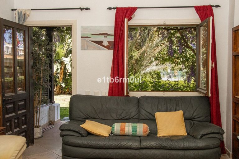 9e2f82fffc23f88453efd5d3c45cf2f4 - 15