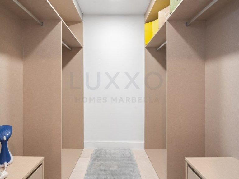 9efcaff58b9bbb8d3ab204dfa824646b - 16