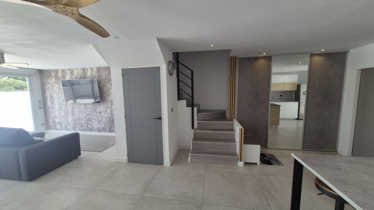 9f056eaaa83c343ee8043c78dd90e406 - 11