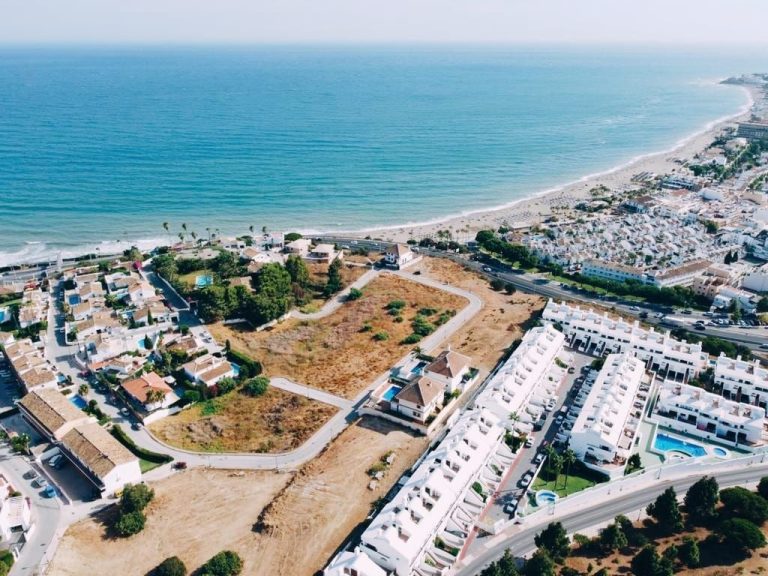 9f056eaaa83c343ee8043c78dd90e406 - 8