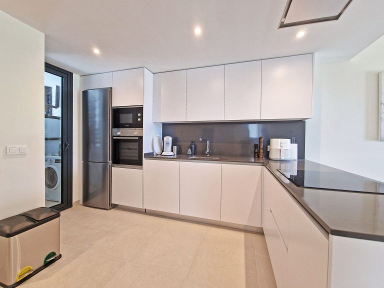 a0107e03c846061641b060e5e0c790e4 - 7