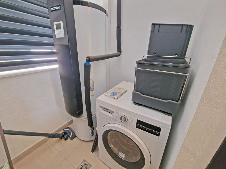 a0107e03c846061641b060e5e0c790e4 - 8