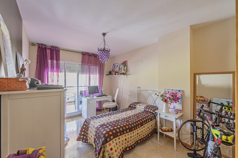 a08fbb2c4203411f16775dd2c3f52474 - 15