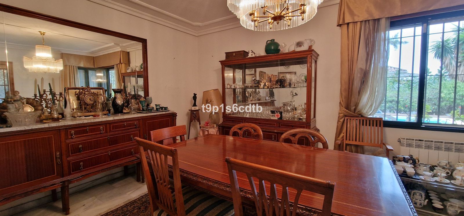 a2e6a9af7769d03bce1fe0cc6bec0f04 - 12