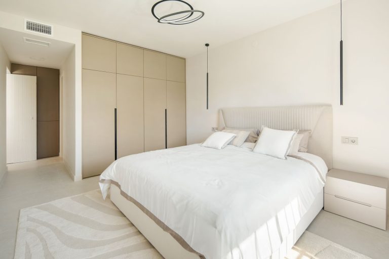 a3eba095e034624ea92e91143fb7fac1 - 14