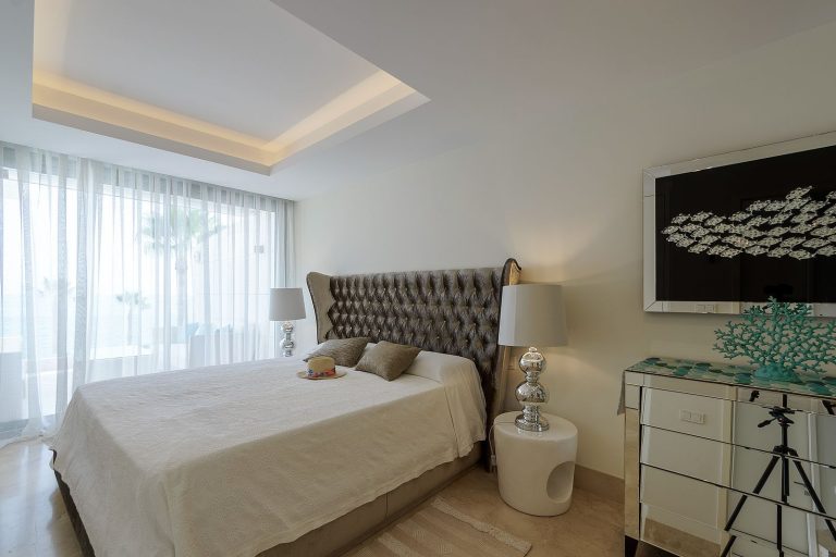 a409333d57b8eda7536422ddb9d4b17b - 10