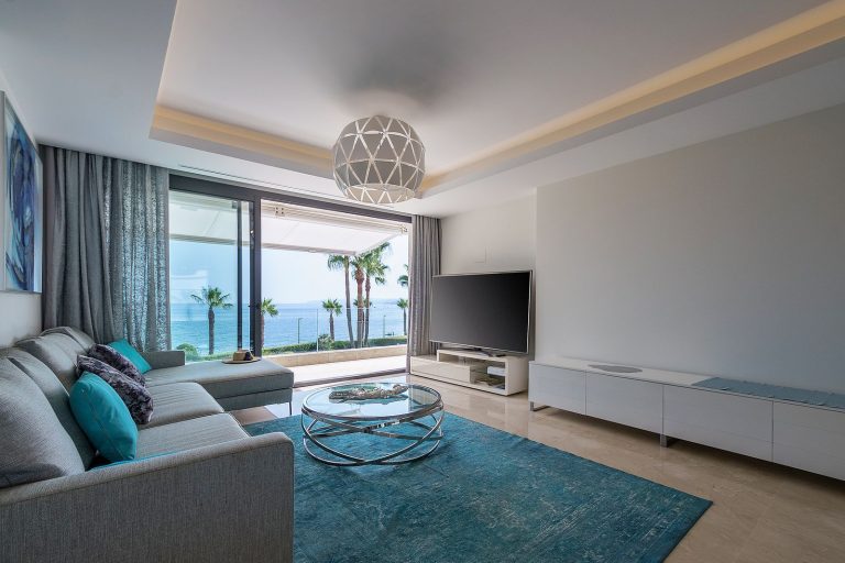 a409333d57b8eda7536422ddb9d4b17b - 3