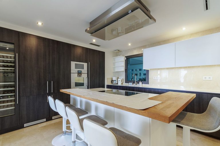 a409333d57b8eda7536422ddb9d4b17b - 8