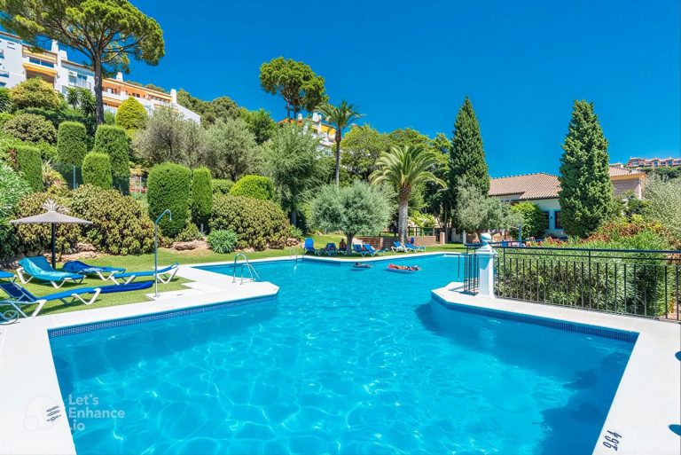 a43aacfc2e2d4956e25399b23e24fab7 - 1