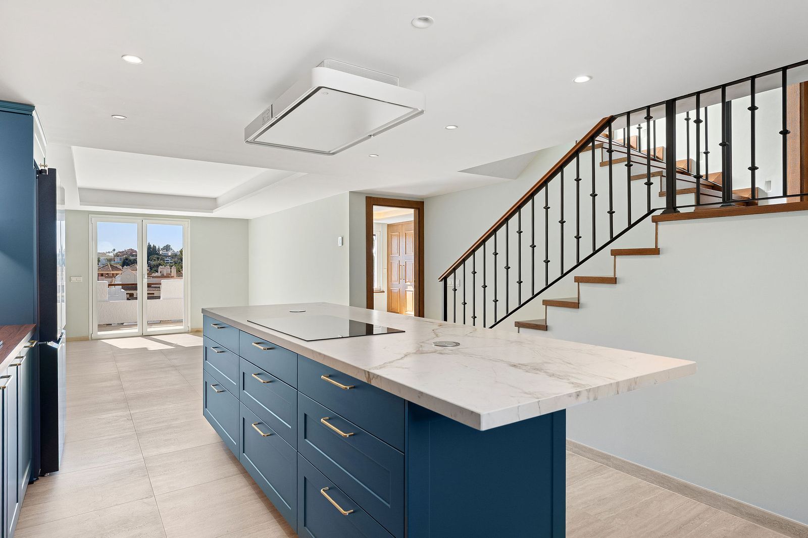 a45d255d42b2da73701a52d344adf1d0 - 10