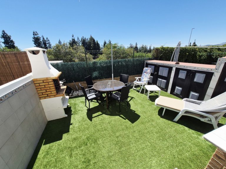 a487d7c372e58ad54b2a974a559a18e4 - 2