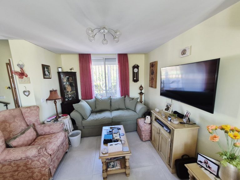 a487d7c372e58ad54b2a974a559a18e4 - 3