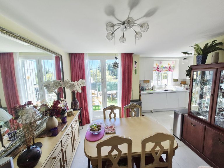 a487d7c372e58ad54b2a974a559a18e4 - 7