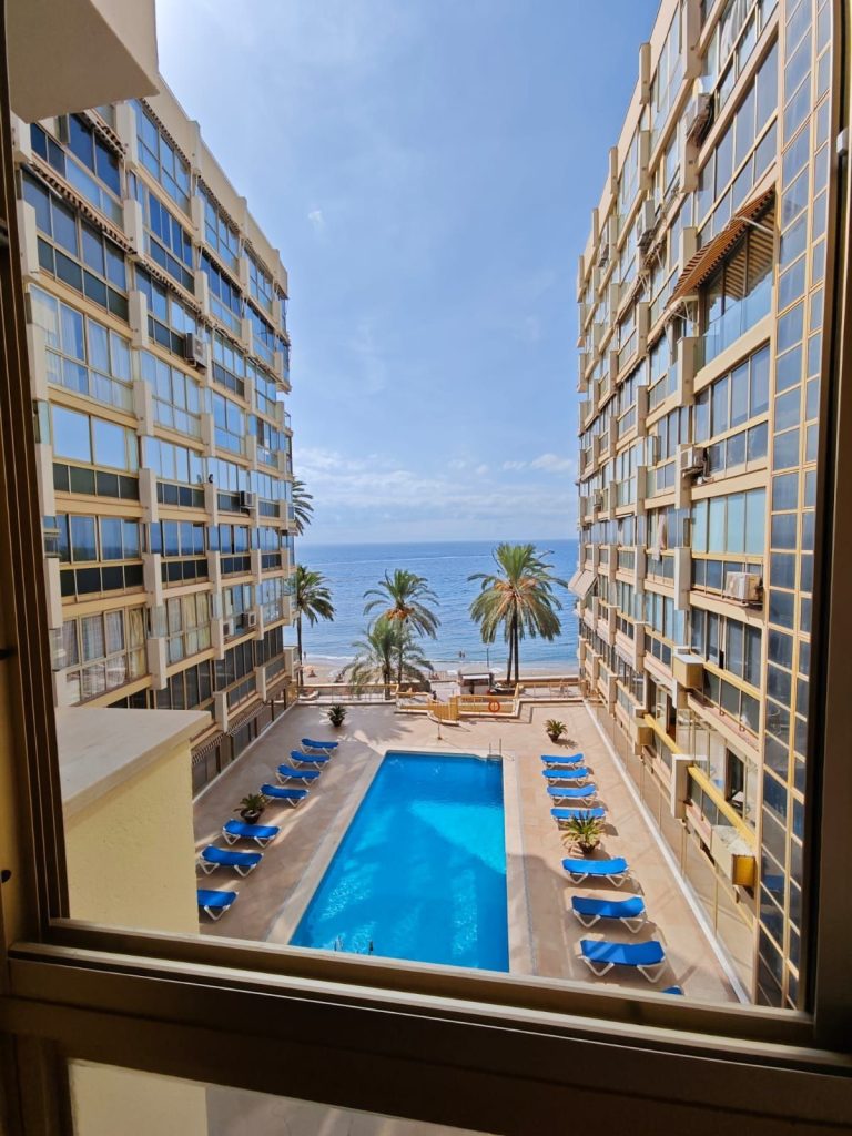 a7befacc6e25d587f1f0192eeb7ec20c - 2