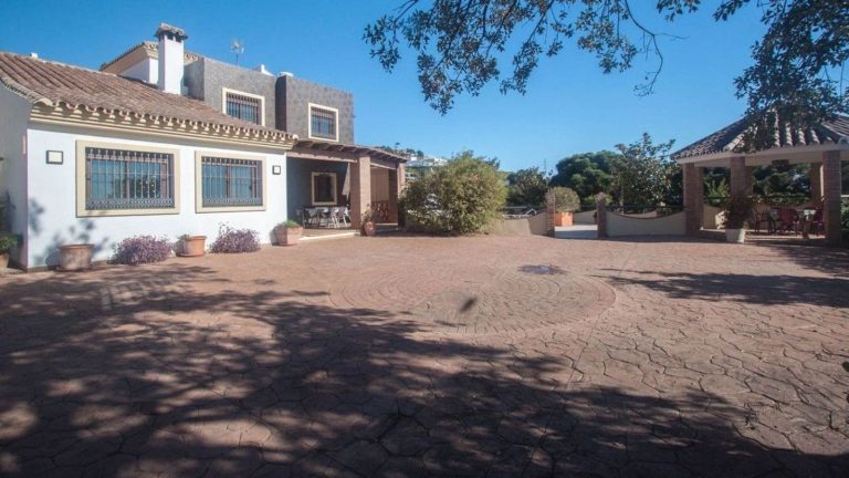 a81e4be0a4886ae32668e8e50ab61af6 - 5