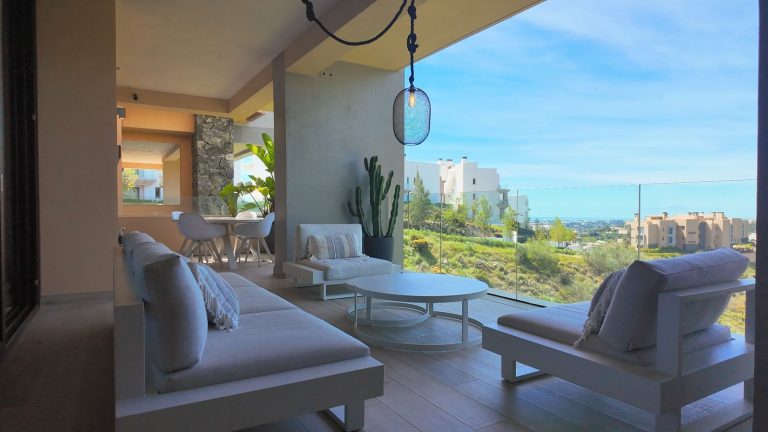 a9e4d09cb2edf15448e75b2aab287a17 - 15