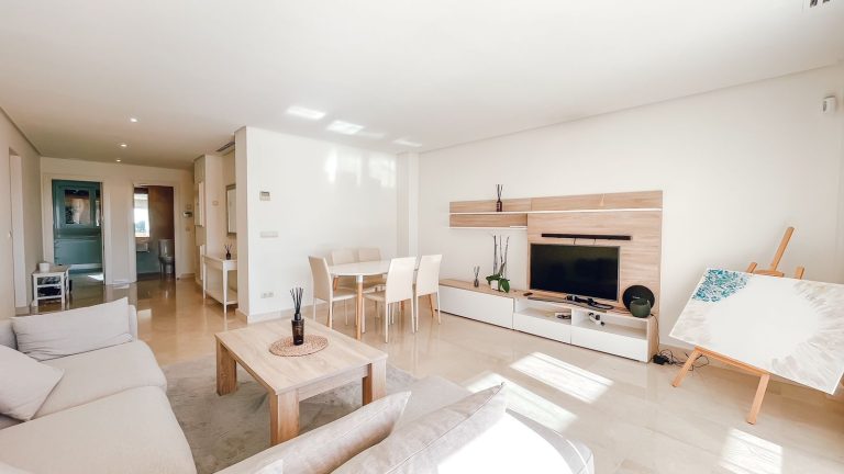 a9fa28b0642a3fe90e6ffbf4e99f06d3 - 7