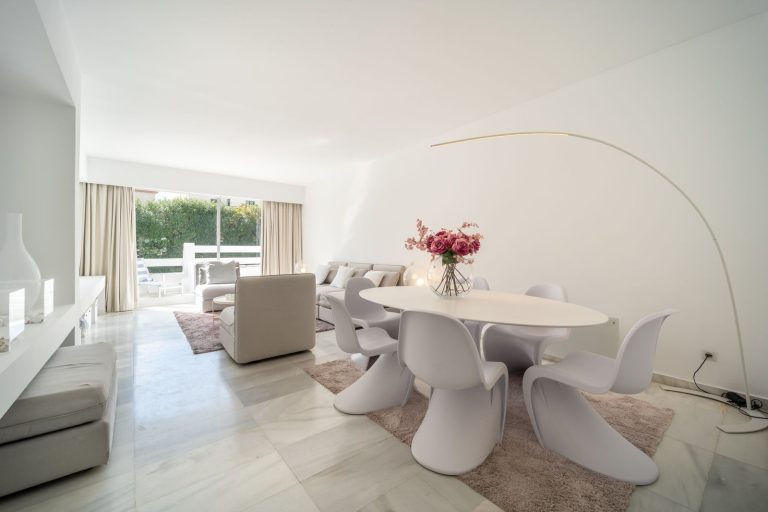 aa502f83d8896377343cbeea47b1bd38 - 3