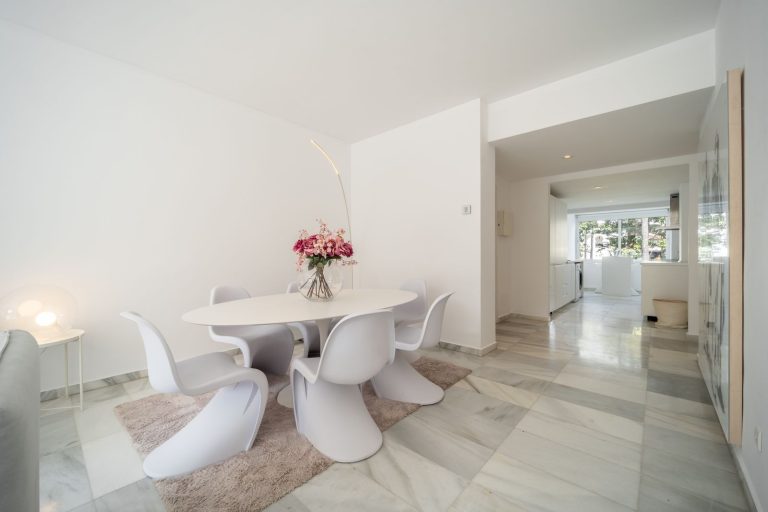 aa502f83d8896377343cbeea47b1bd38 - 7