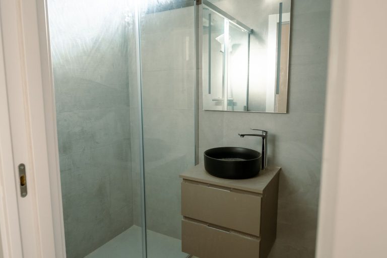 aa590683ad3861377c857ca1db9ae767 - 16