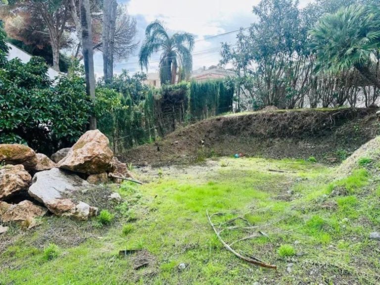 ab82b20b0398dbbbe5fb4b0b688827ee - 1