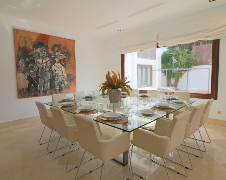 ab846c2596da50302eaf0a13404c142a - 12