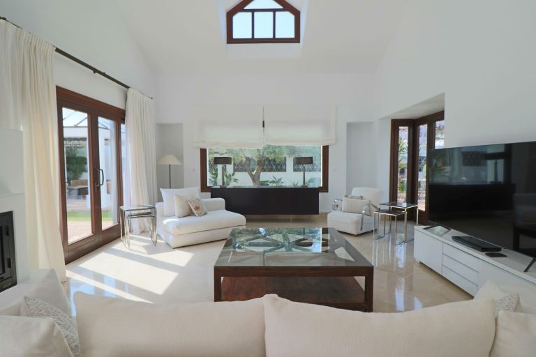 ab846c2596da50302eaf0a13404c142a - 2