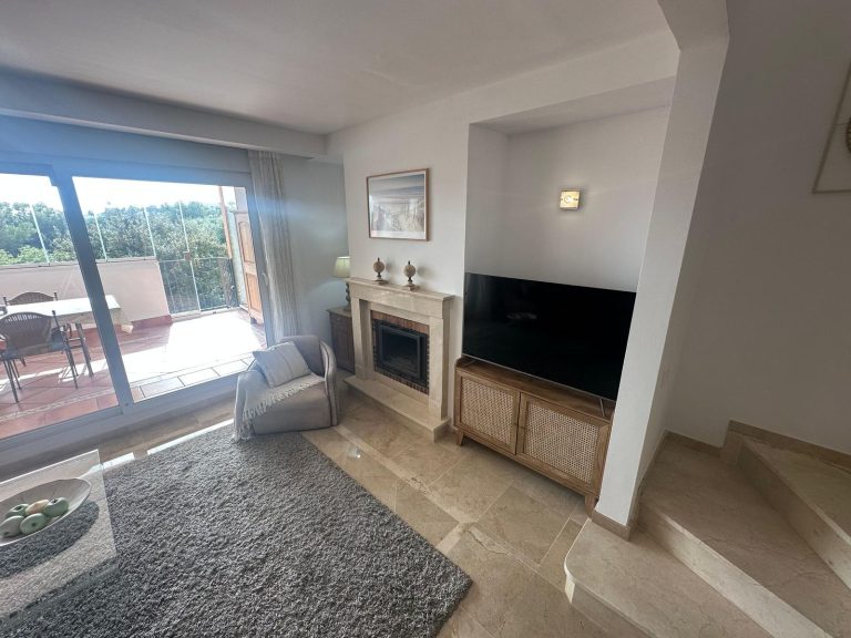 ac2bba2c4b7074d8dc621e0b0327aa05 - 3