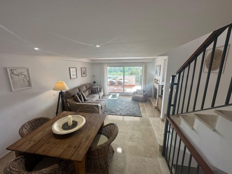 ac2bba2c4b7074d8dc621e0b0327aa05 - 7