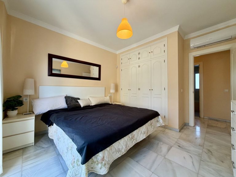 acf39033a00d89f1b4320290f611a8db - 13