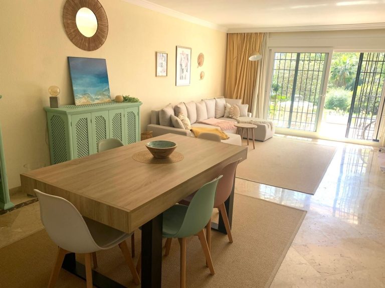 ae3a7bdd18402f69dbe7904f5fabf12c - 6