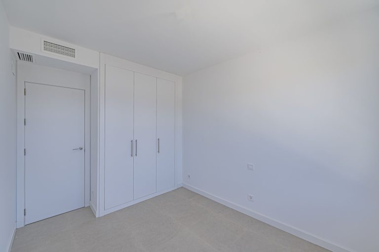 ae51815247b3111e02fe8769ec805ed4 - 15