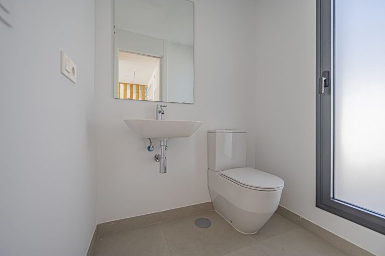 ae51815247b3111e02fe8769ec805ed4 - 8