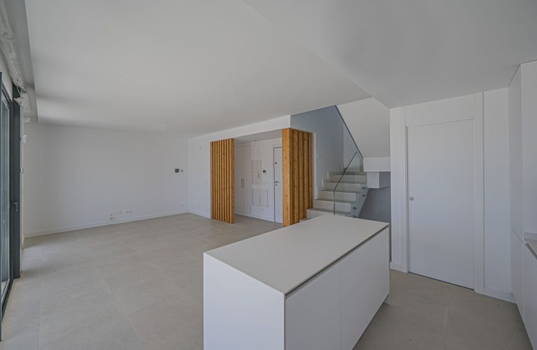 ae51815247b3111e02fe8769ec805ed4 - 9