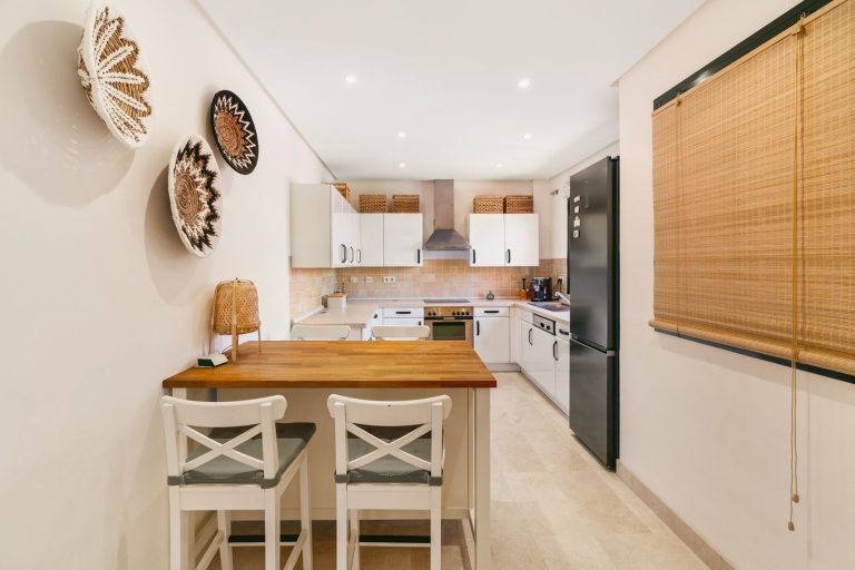 aea7b2b56f67f8d45e64e7cd815eed21 - 14