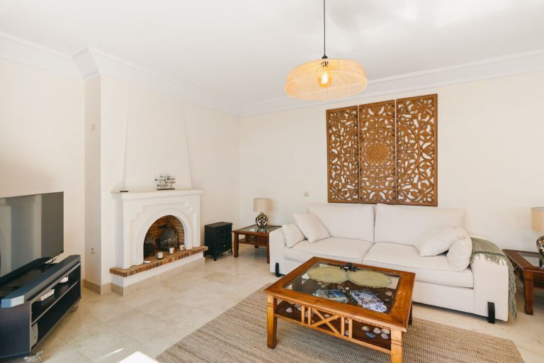 aea7b2b56f67f8d45e64e7cd815eed21 - 3