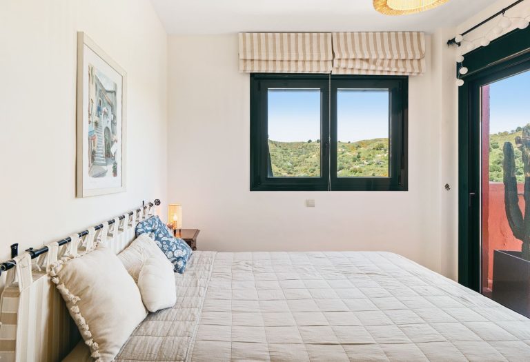 aea7b2b56f67f8d45e64e7cd815eed21 - 9