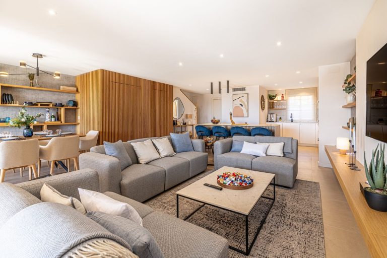 afa546f36becd978bb1b4ac6a4b7c6a1 - 6