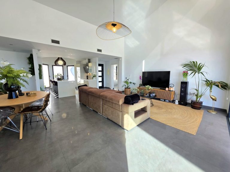 b014a08d1eef70e7359f0bccbb175e2f - 13