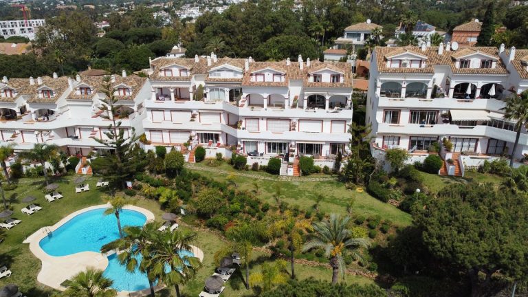 b2280afc168e6a3000484148da452413 - 4