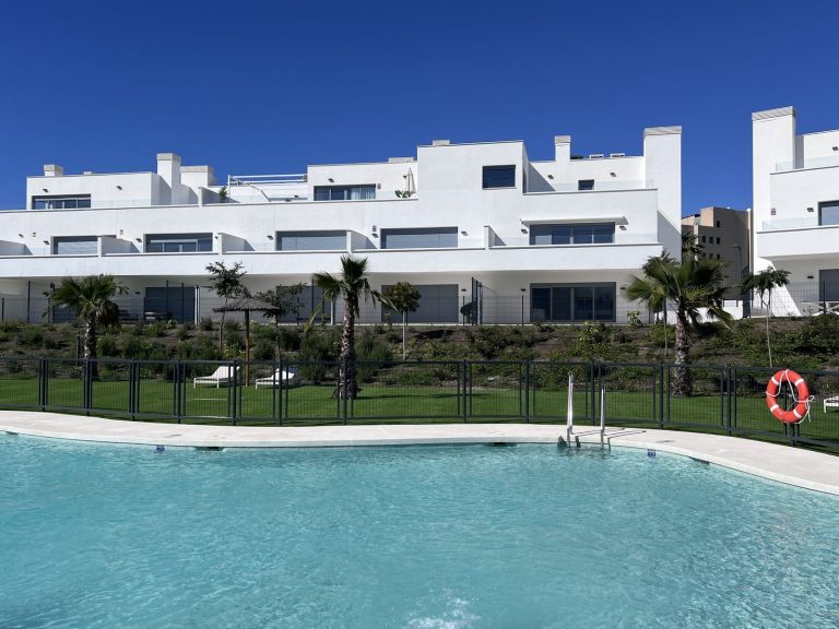 b22caae20baedf4ded480cd39c1ae3f6 - 13