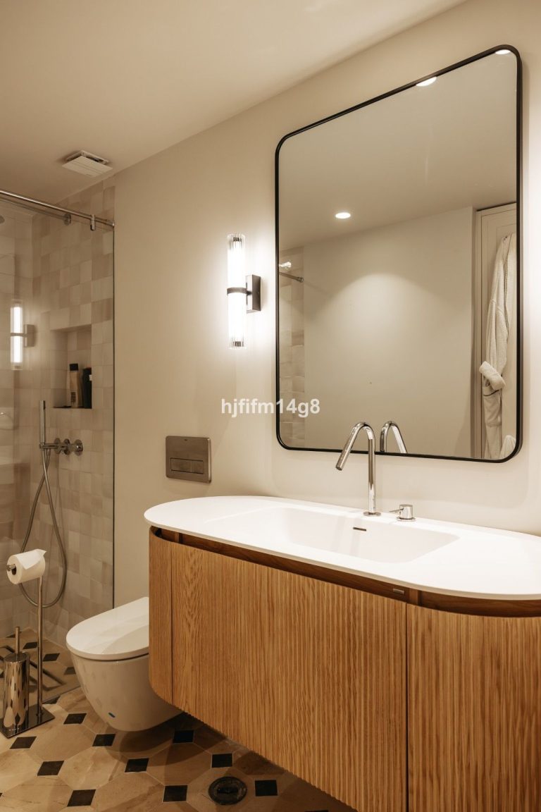 b2749a7b5dc8829531c0d15da4e0a471 - 14