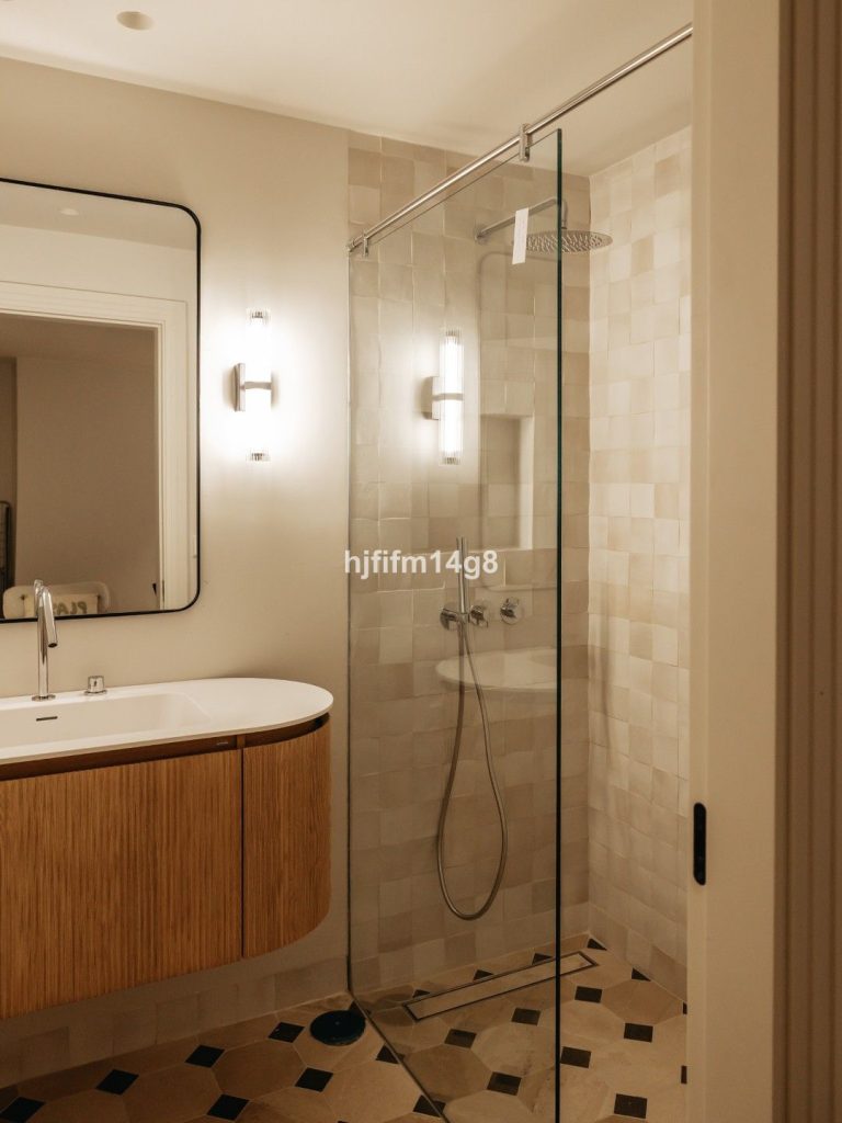 b2749a7b5dc8829531c0d15da4e0a471 - 15