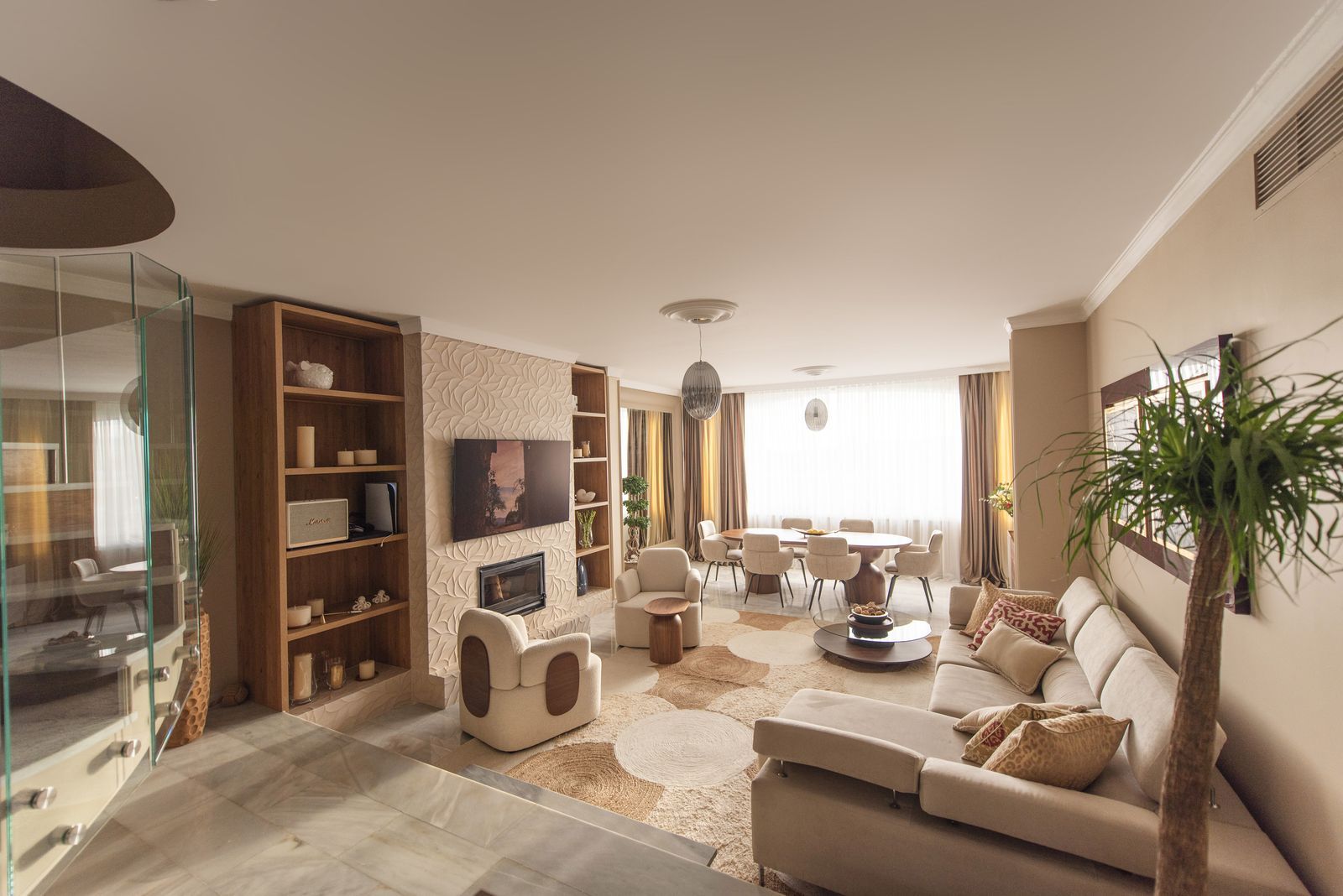 b2d4bd513e9e1e28831fb4cea131b588 - 1