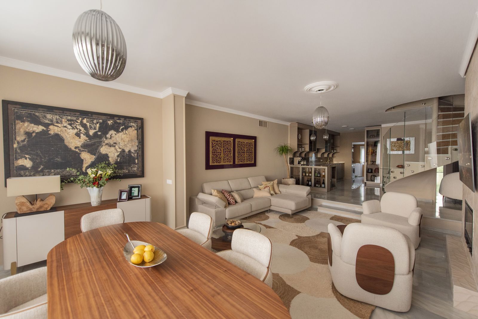 b2d4bd513e9e1e28831fb4cea131b588 - 16