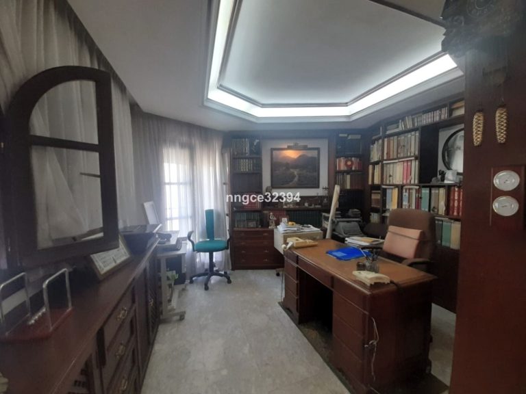 b33d7818930d42b2a7c257b1091b7168 - 12